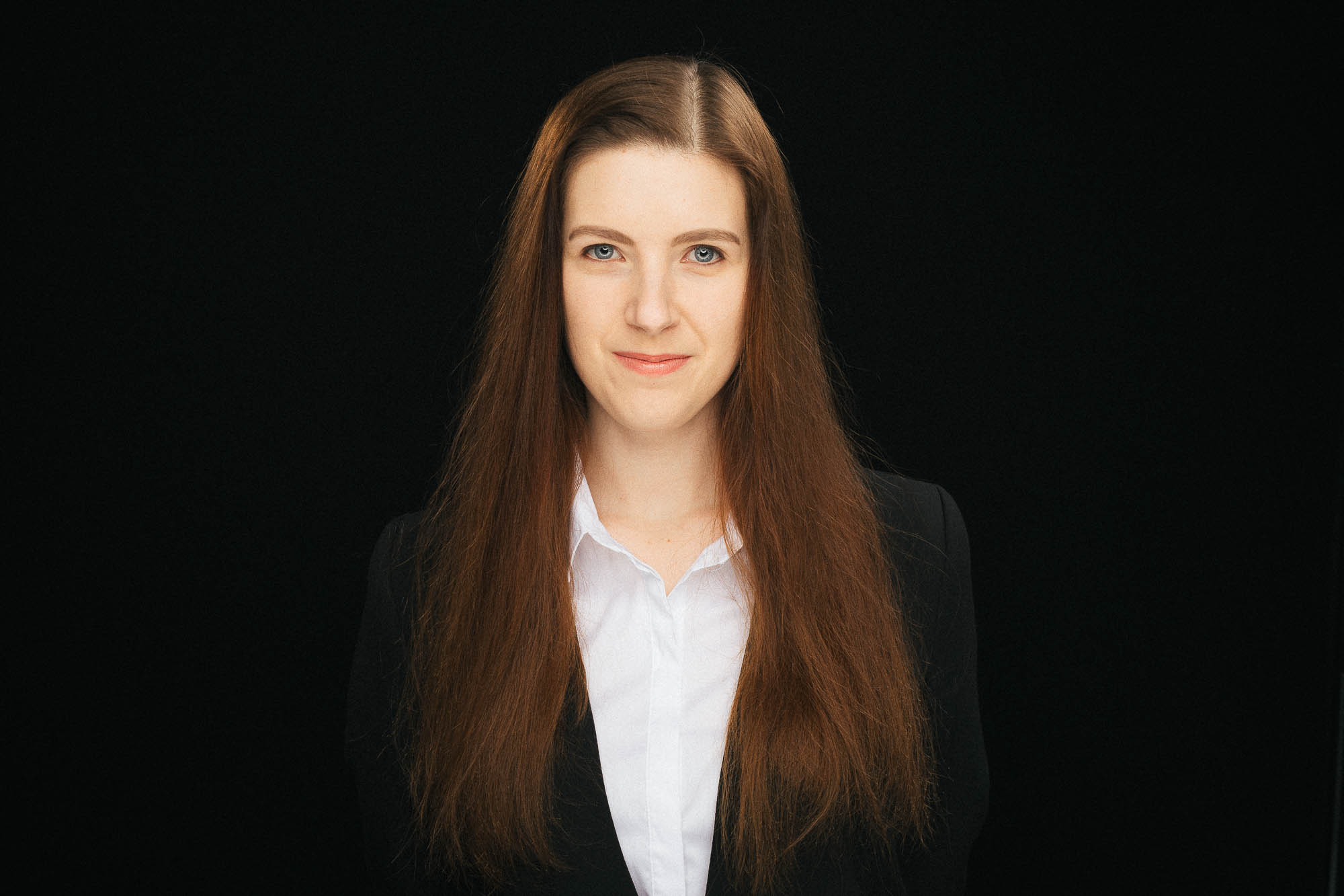 Export x3 Headshots Romina 202001114 Capture